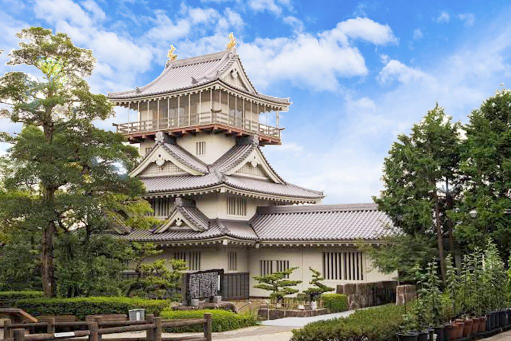 Iwasaki Castle