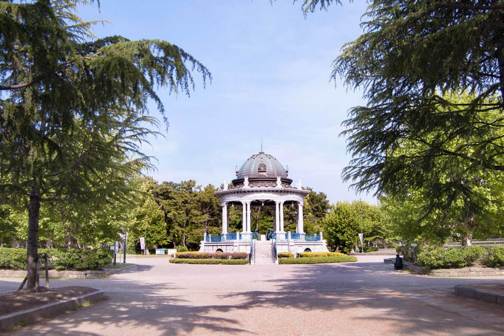 Tsurumai Park