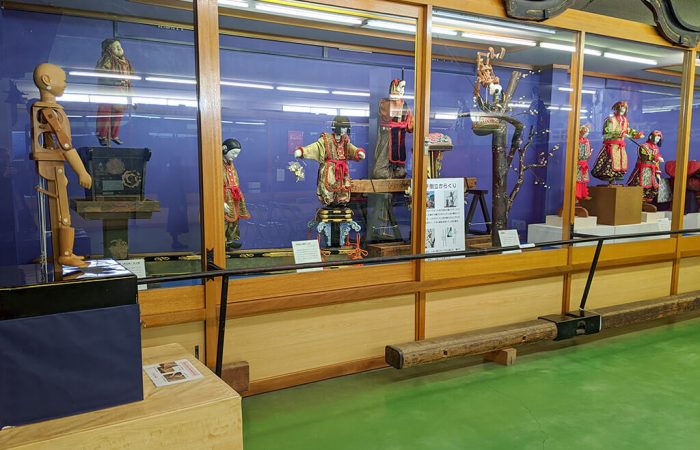 Karakuri Doll Museum