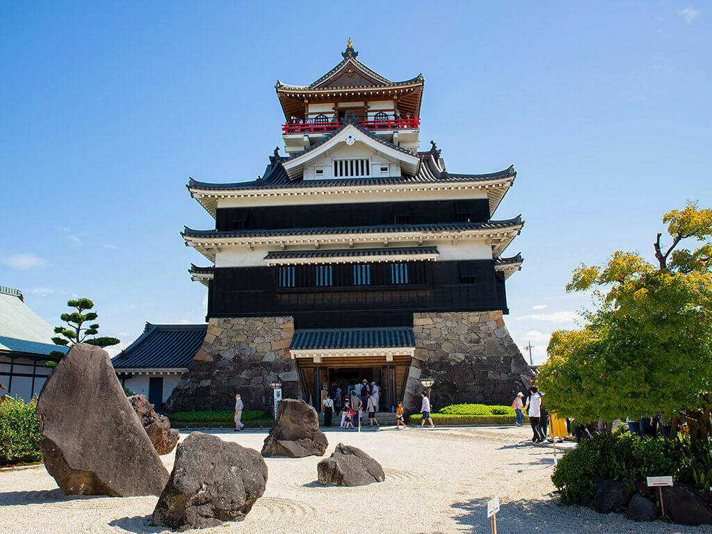 Kiyosu castle zen garden