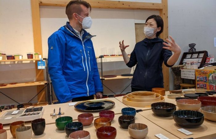 Lacquer ware shop