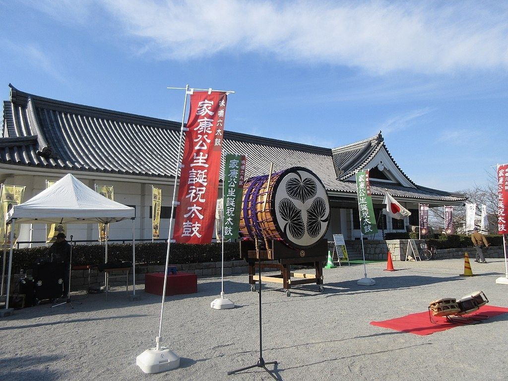 A taiko drum outside of the Bushi Museum.
