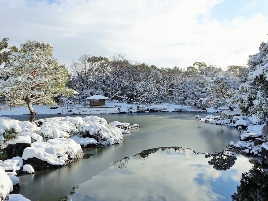 Shirotori Garden in the winter