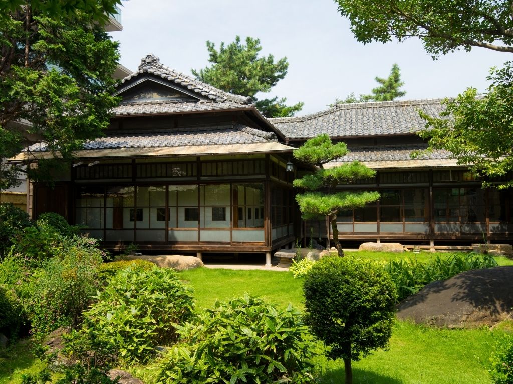 The perfect example of the traditional Japanese homes and its rich, green garden. 