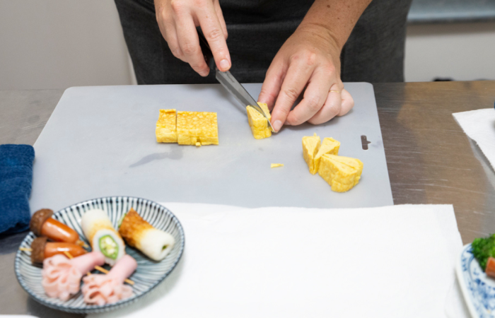 Cutting omelets into hearts
